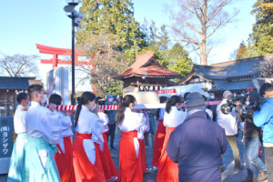 安住神社　大鏡餅奉納式