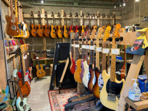 デラックスケーブル